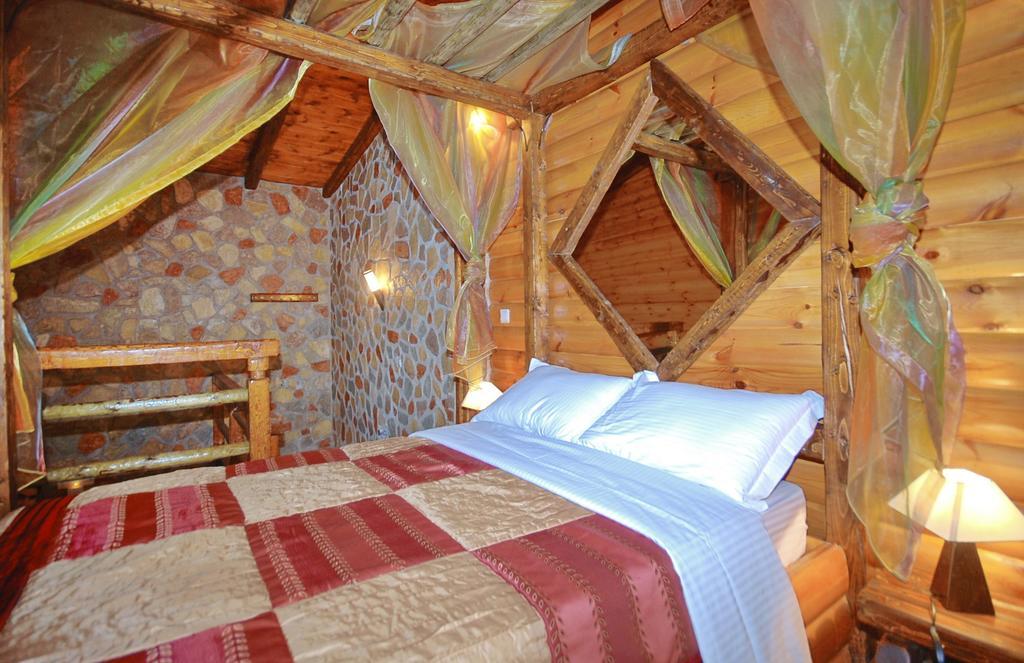 Oneiro Resort Kato Zachlorou Dış mekan fotoğraf