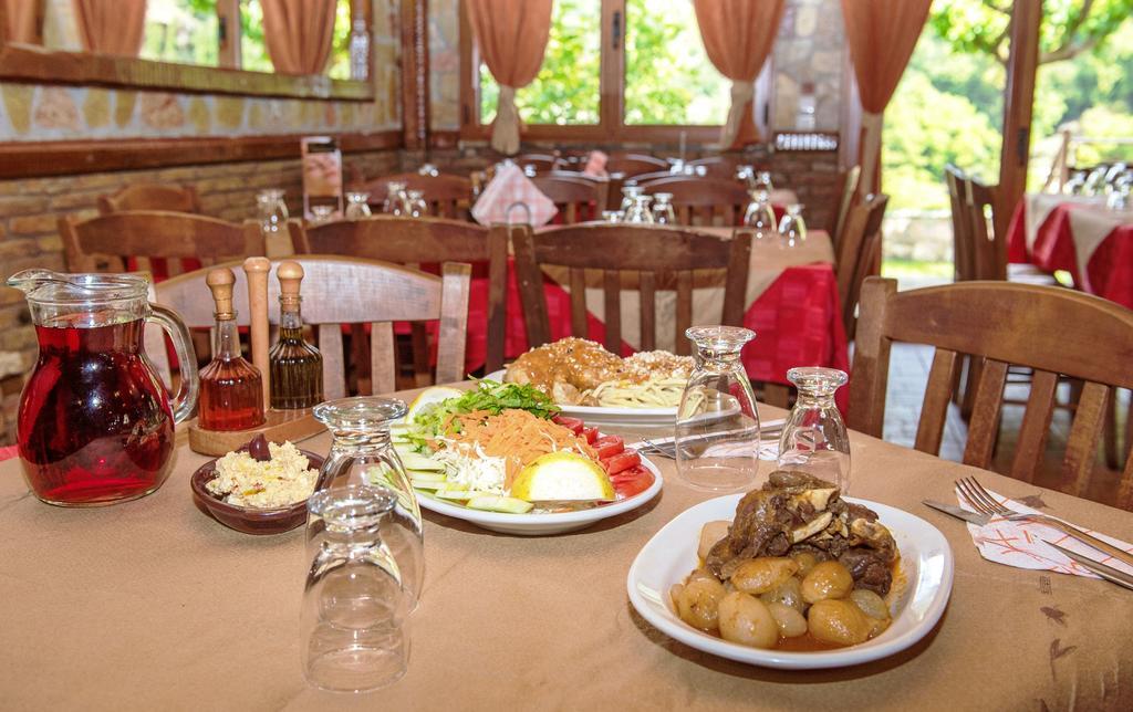 Oneiro Resort Kato Zachlorou Dış mekan fotoğraf