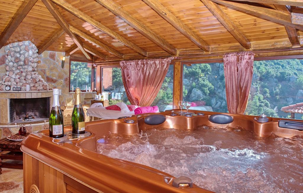 Oneiro Resort Kato Zachlorou Dış mekan fotoğraf