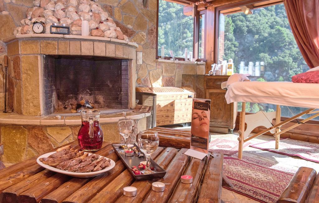 Oneiro Resort Kato Zachlorou Dış mekan fotoğraf