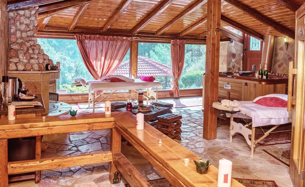 Oneiro Resort Kato Zachlorou Dış mekan fotoğraf
