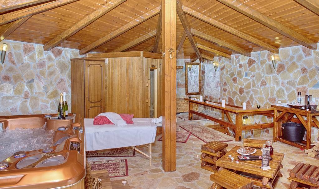 Oneiro Resort Kato Zachlorou Dış mekan fotoğraf